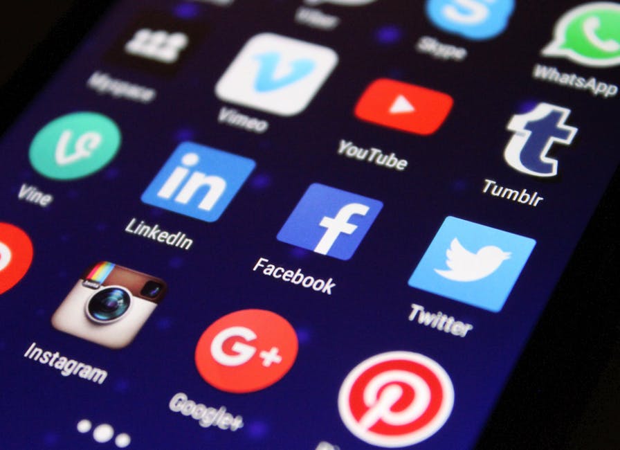How To Use the 6 Top Social Media Platforms To Generate Leads