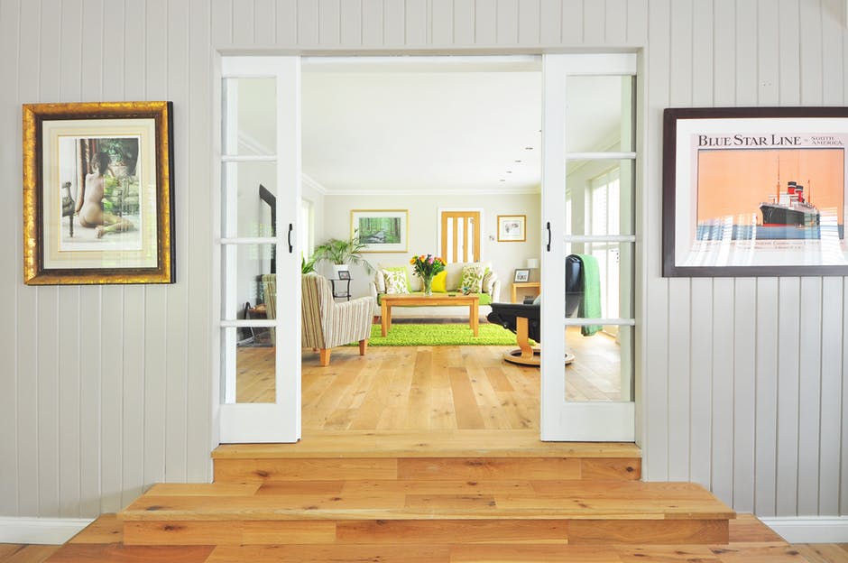Why You Should Hold Open Houses and 5 Ways to Maximize Them
