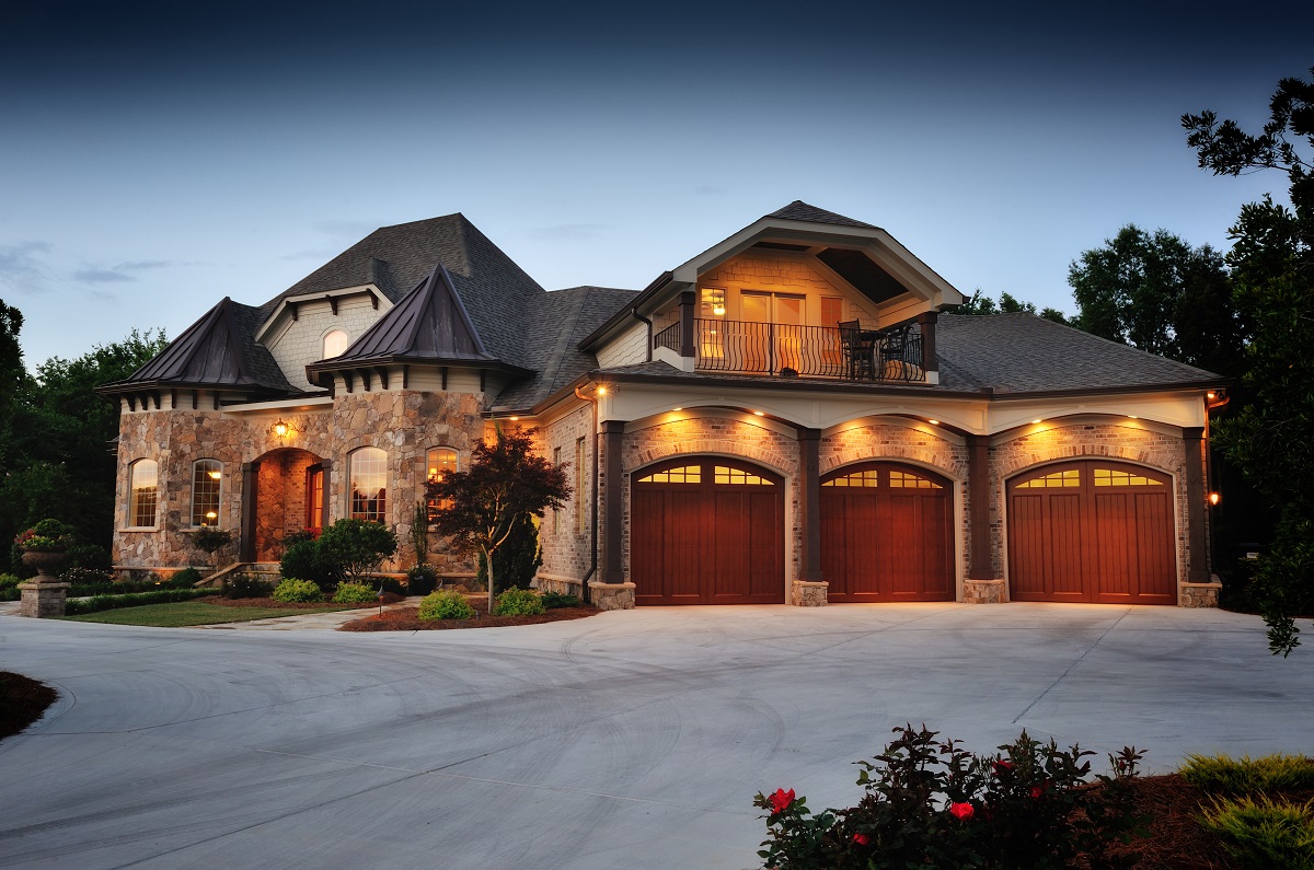 Time Tested Ways to Enhance Curb Appeal